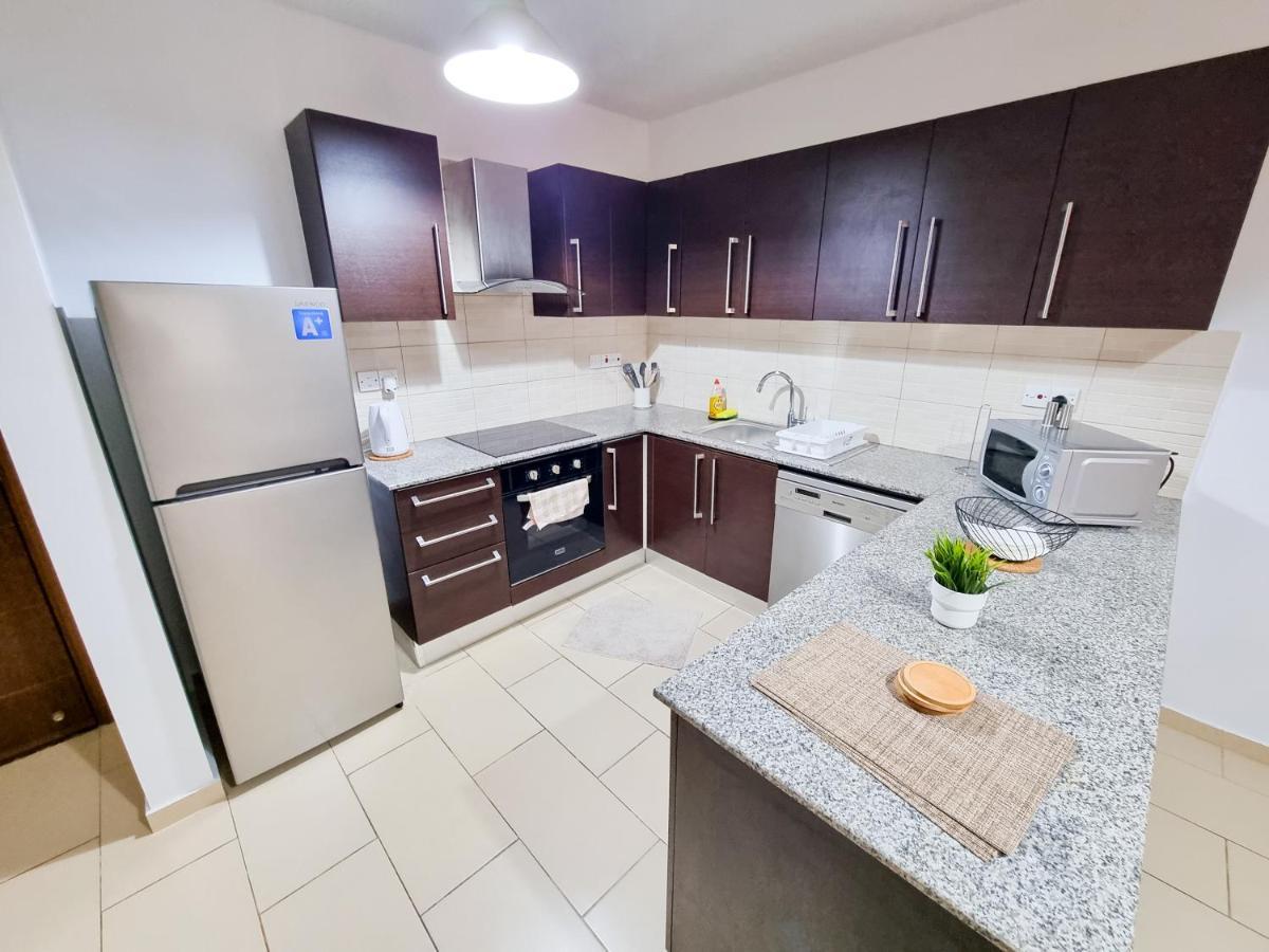 Light House Apartment 拉纳卡 外观 照片